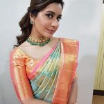 Actress Raashi Khanna Gallery
