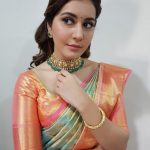 Actress Raashi Khanna Gallery