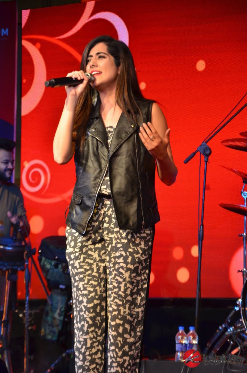 Playback singer Jonita Gandhi Live in Concert at Forum Vijaya Mall