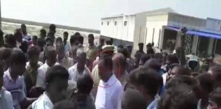 Minister OS Manian's convoy attacked