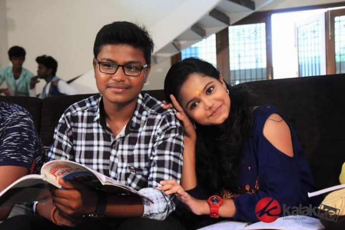 Ayya Ullen Ayya Movie Stills ft Actor Kabilesh, Actress Prarthana, Bala Sabareeswaran, Directed by Erode Soundar.