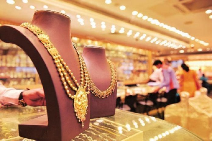 Today Gold Price |and Silver Prize in India | Chennai | 22 carat gold price, 16 cents from yesterday's price, Rs. 3,048 has been fixed.