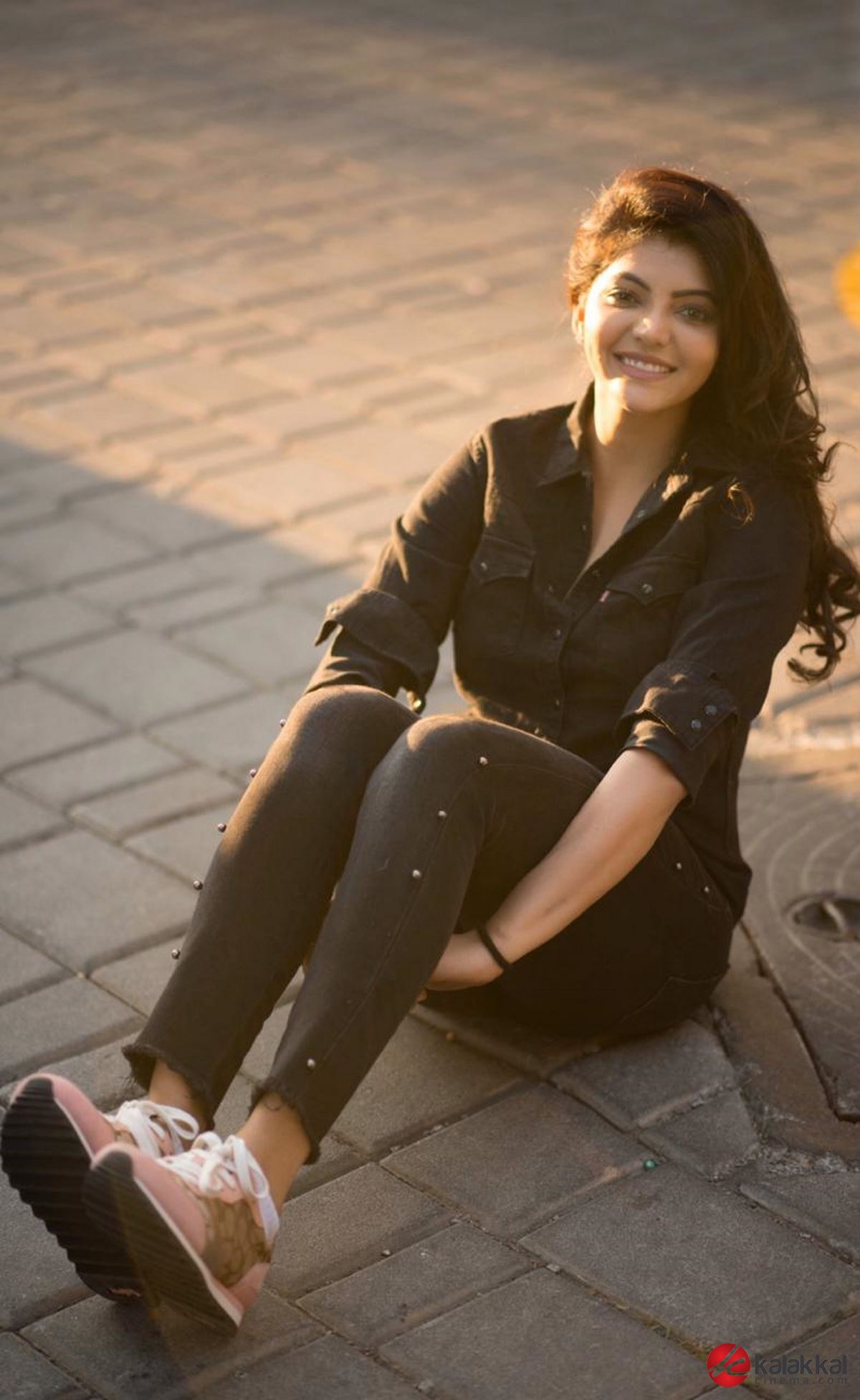 Casual Clicks of Actress Athulya Ravi‬