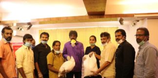 PT Selvakumar Helps to Lady Auto Drivers