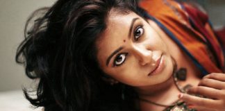 Actress Roshini Haripriyan Photos