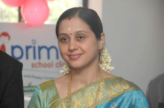 Actress Devayani Photos