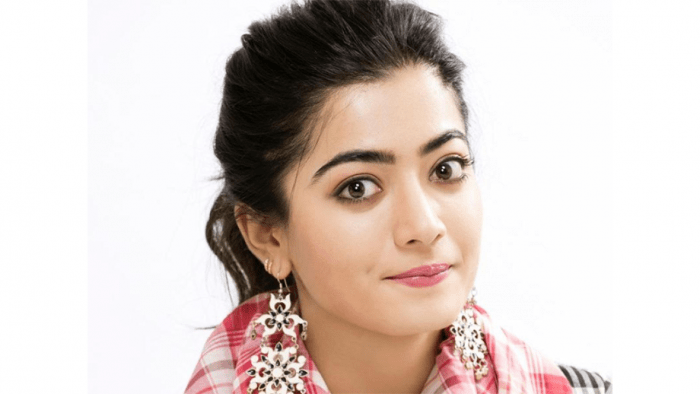 Rashmika Mandana's love affair with a famous actor .. The truth that came to light due to the incident ..!