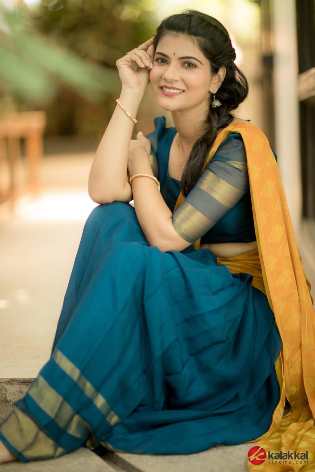Actress Manisha Jashnani Latest Photoshoot