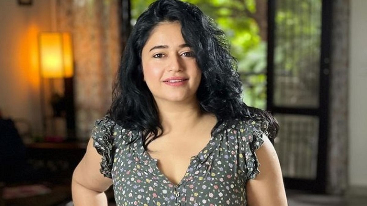 actress poonam pajwa latest photos