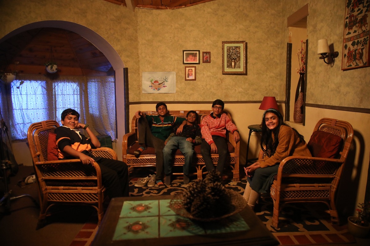 karthik subbaraj movie Snakes and Ladders