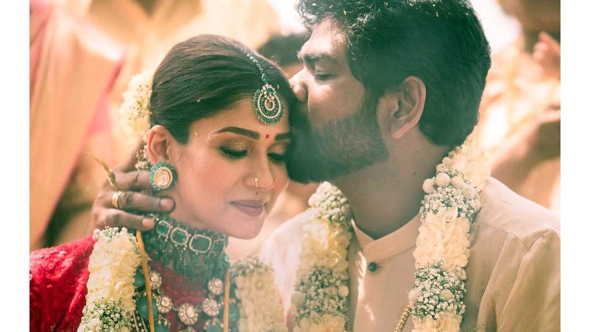 naanum rowdy dhaan movie issue breaks dhanush nayanthara friendship