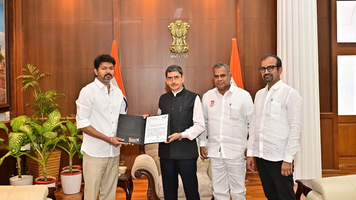 Vijay Ravi Sen tvk leader vijay met governor ravi and presented 3 demands