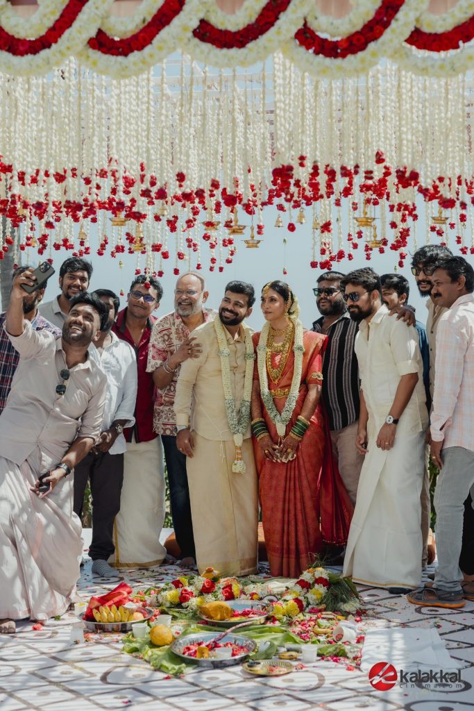 Cinematographer Thamizhazhagan Wedding Stills (10)