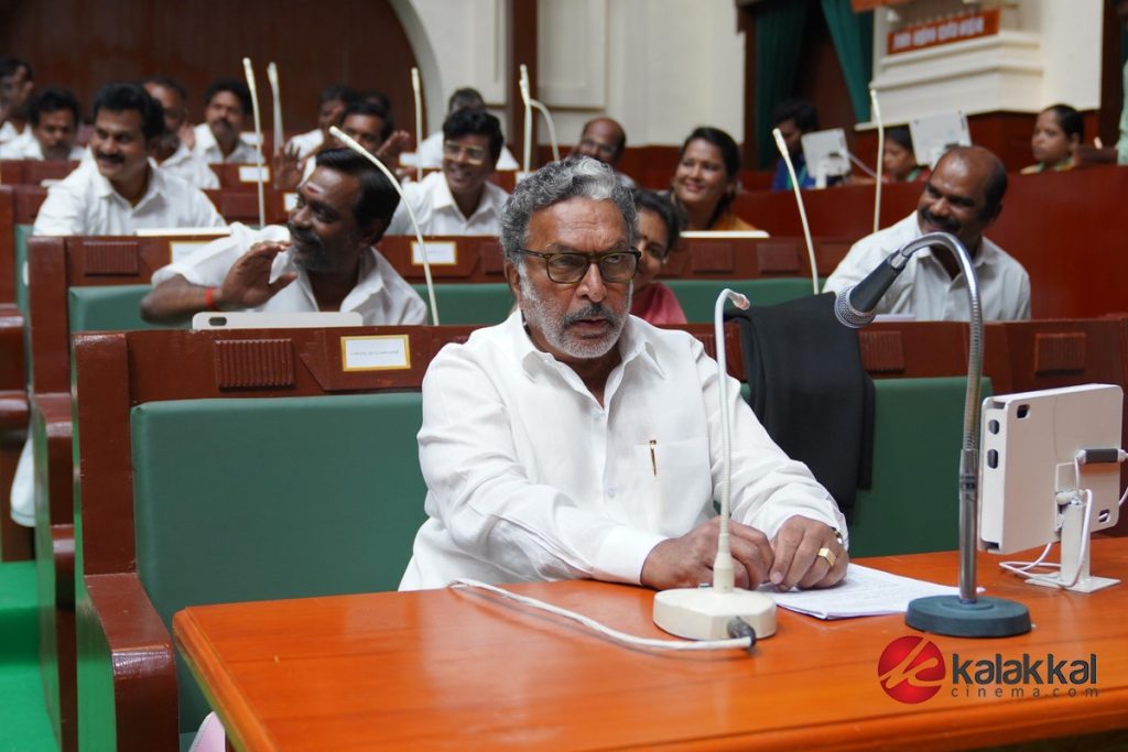 Karathey Babu Movie Stills (4)