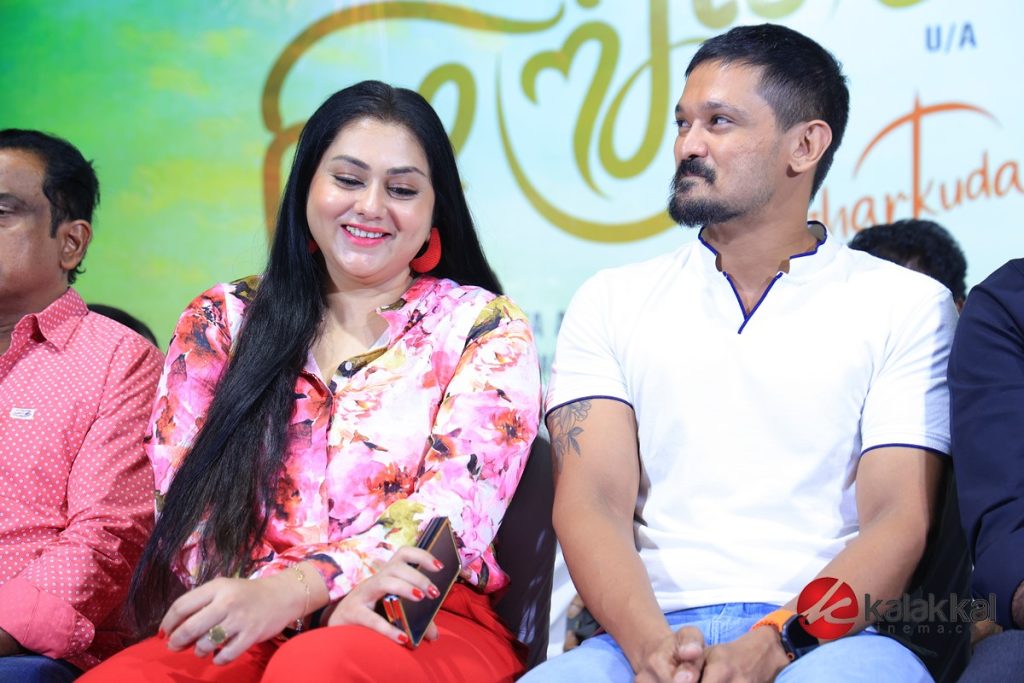 Nizharkudai Movie Audio Launch (26)