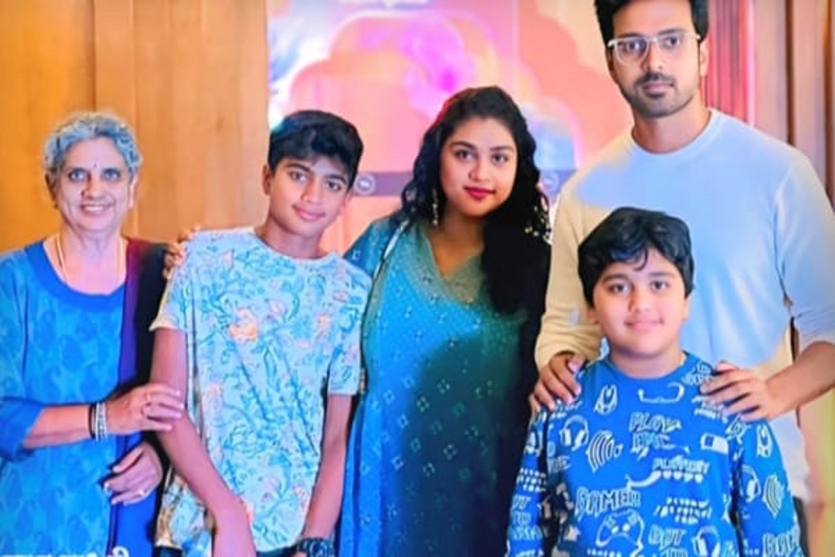 actor vikranth family photo viral