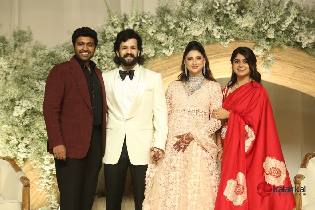 Akhil Akkineni and Zainab Wedding Reception Stills (25)