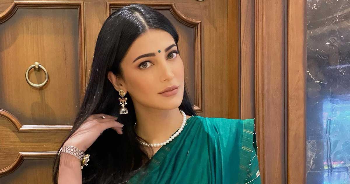 actress shruthihaasan request for fans