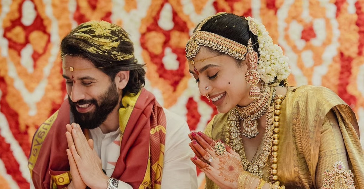 Naga Chaitanya who had darshan of Swami in Tirupati with his wife..!