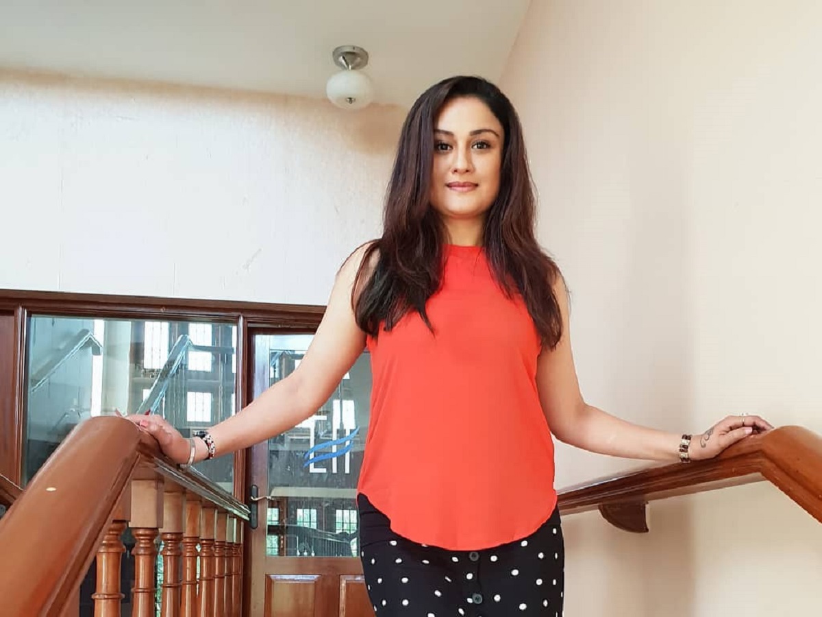 actress sonia agarwal latest update viral