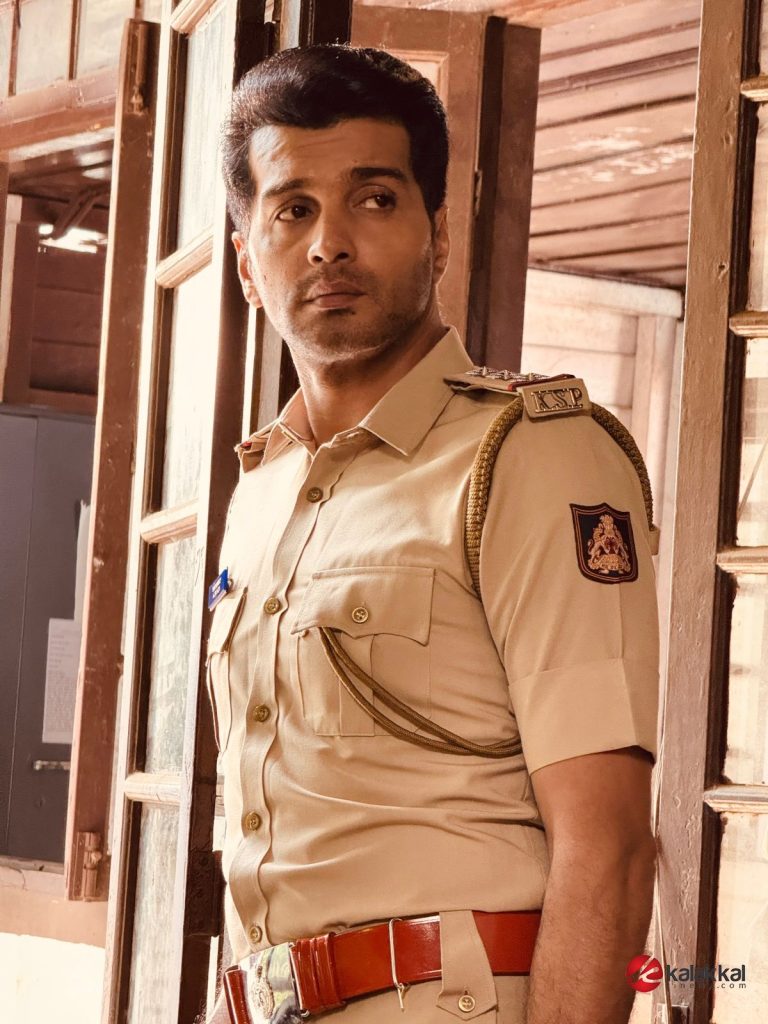 Actor Vinay Rai Photos (4)