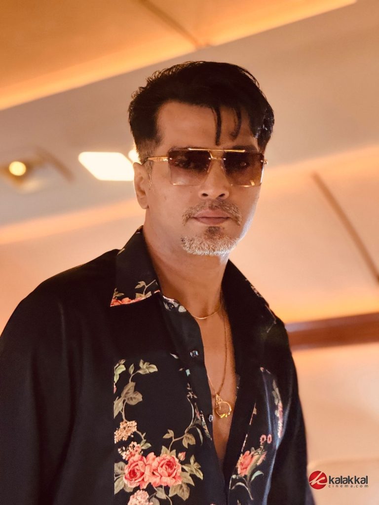 Actor Vinay Rai Photos (7)