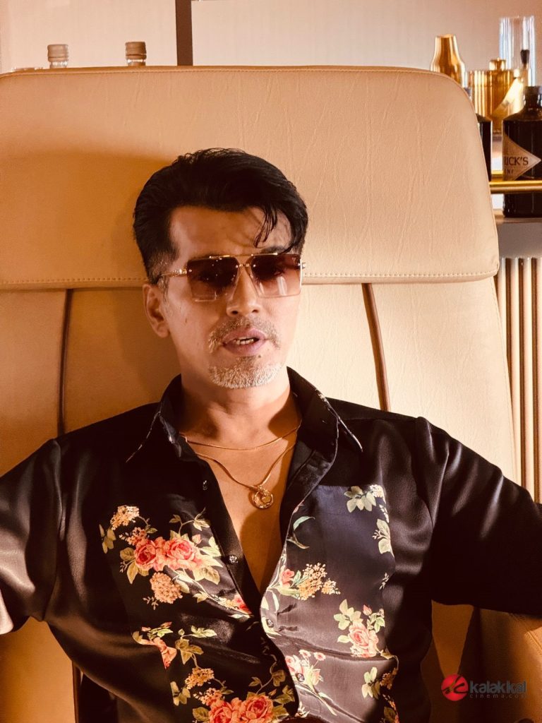 Actor Vinay Rai Photos (8)