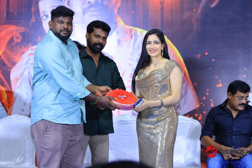 Iravin Vizhikal Movie Audio and Trailer Launch (17)
