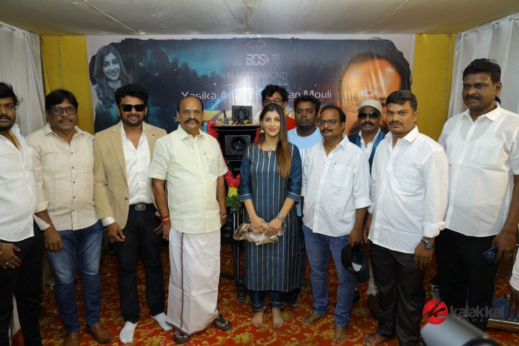 Toss Movie Pooja Stills (10)