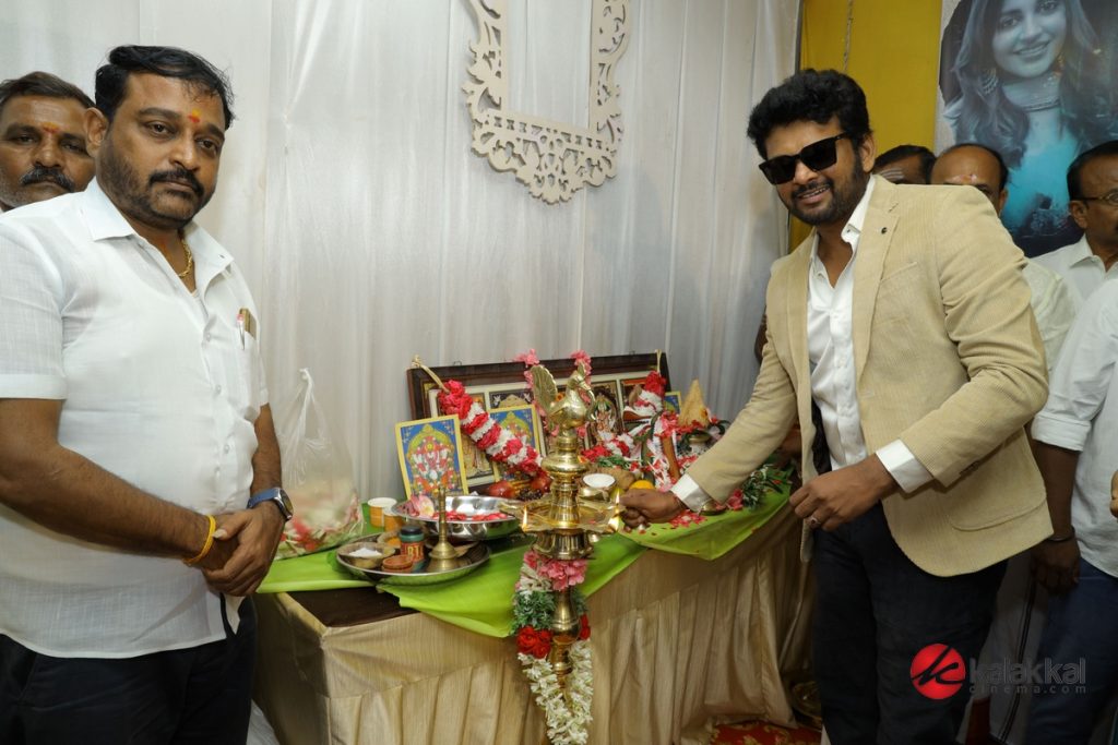 Toss Movie Pooja Stills (6)
