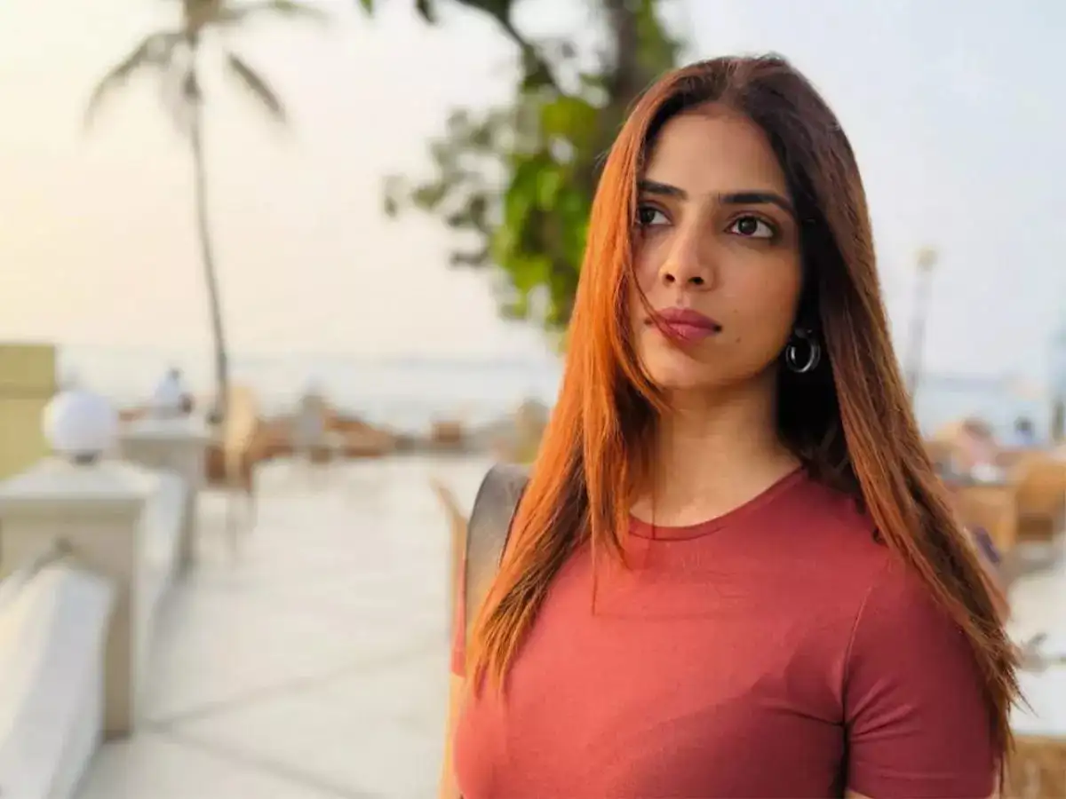 malavika mohanan onam photoshoot photos