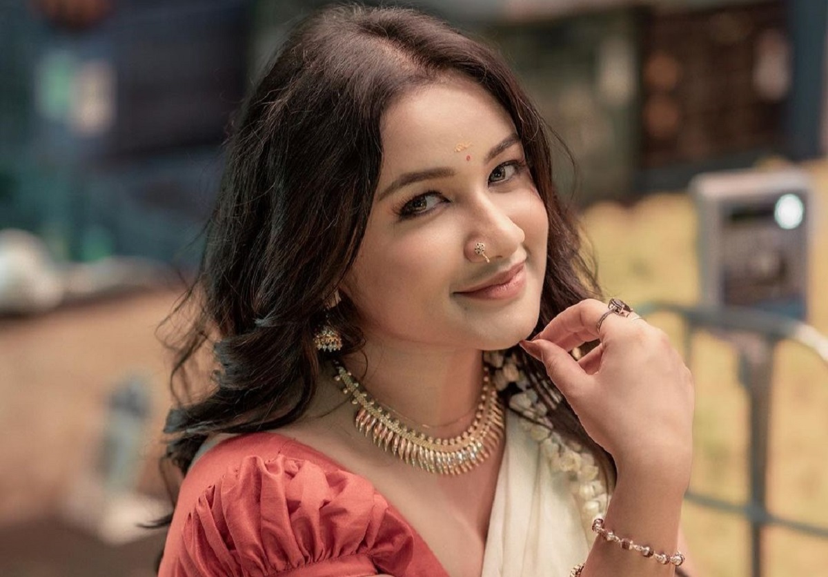 actress raveena latest photos update