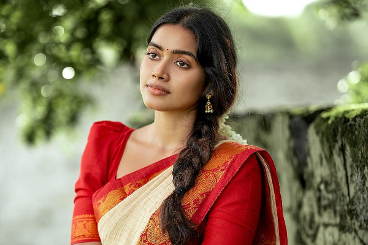 biggboss tharshika latest photoshoot photos