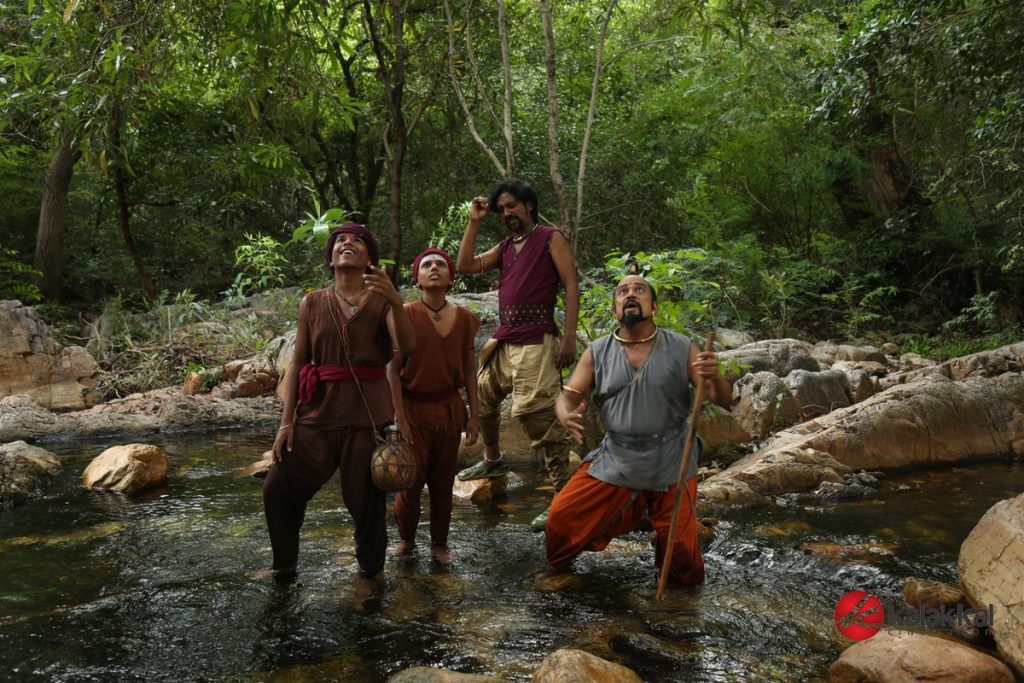 Maragatha Malai Movie Stills (1)